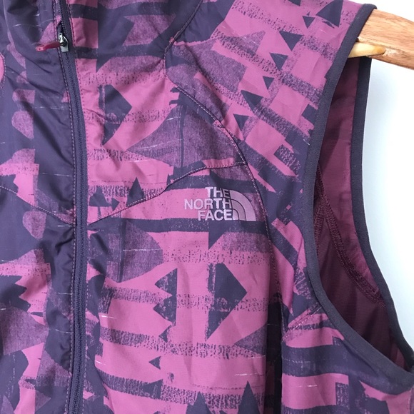 NWOT North Face Patterned Vest - Picture 2 of 4